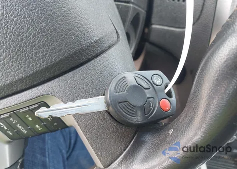 2011 Ford Fusion Hybrid z USA, uszkodzony, nr VIN 3FADP0L32BR132155